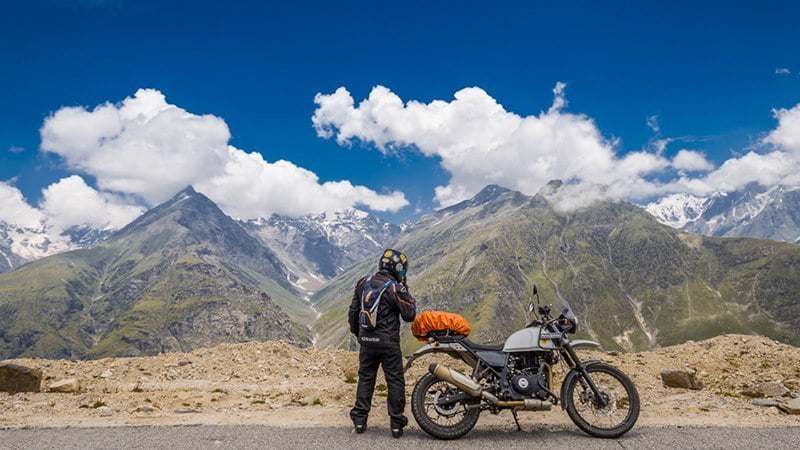 vizag to ladakh bike trip distance